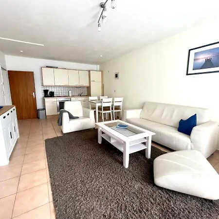 Apartament Peternhof - Private Reitanlage & Sankt Peter-Ording