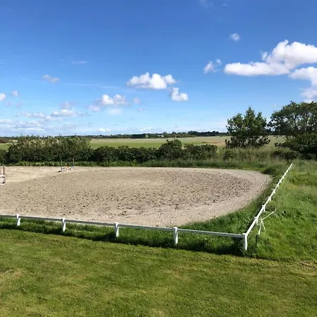 Apartament Peternhof - Private Reitanlage &